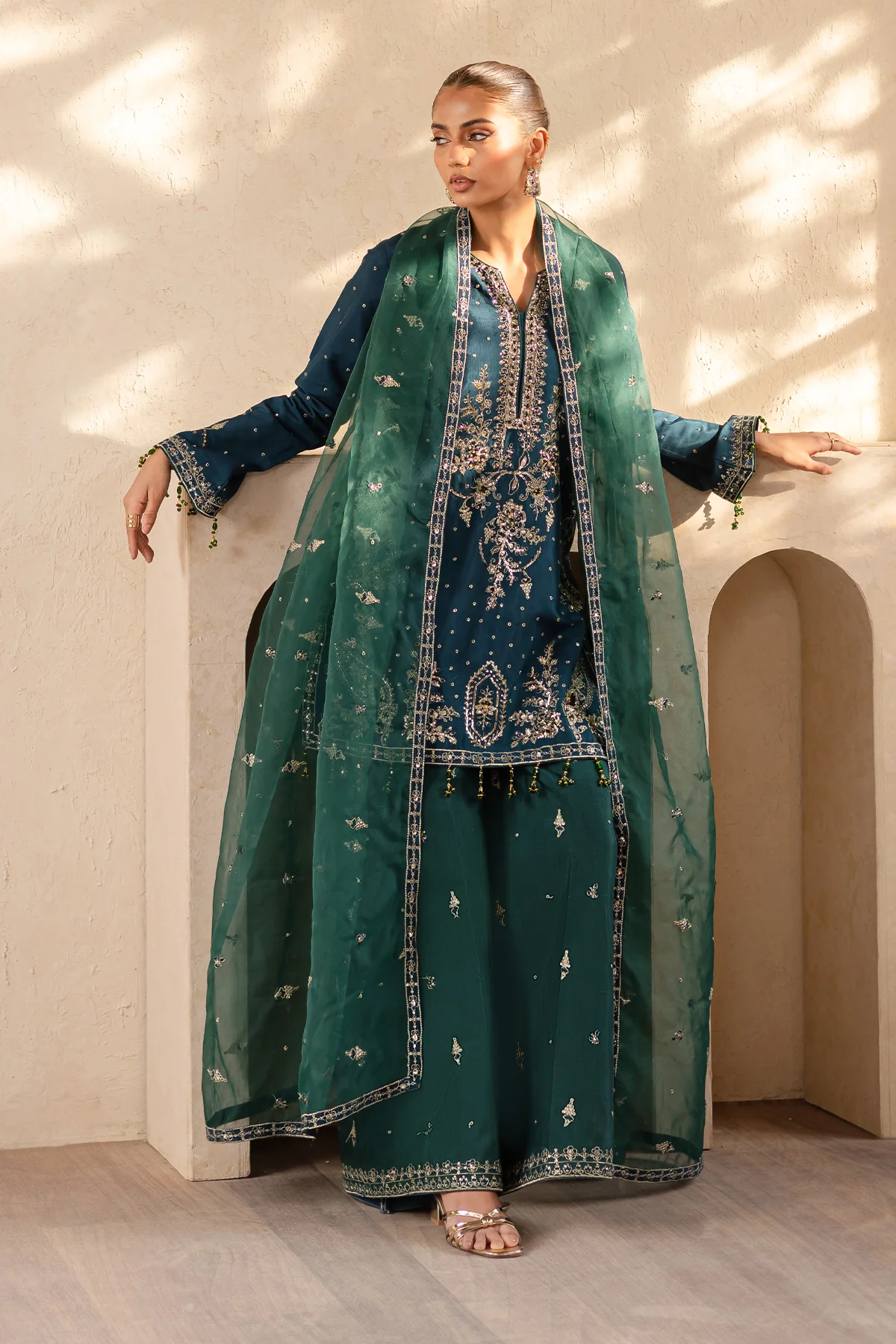 LAVEEN - Image 2