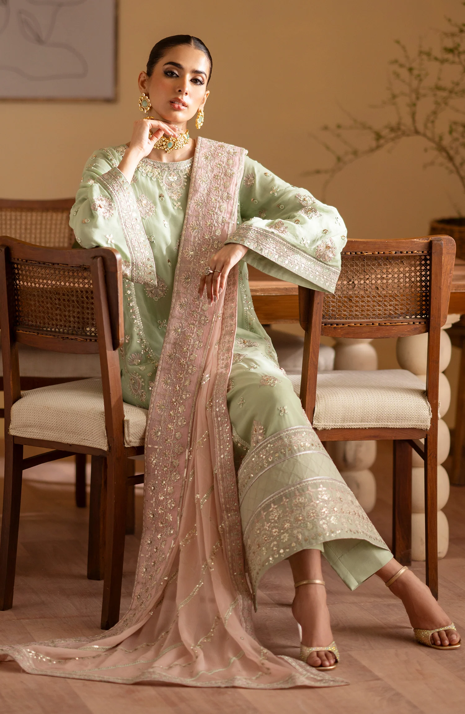 Najmeh - Image 7